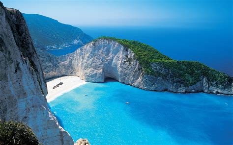 popular vacation destinations  greece travel   world vacation reviews