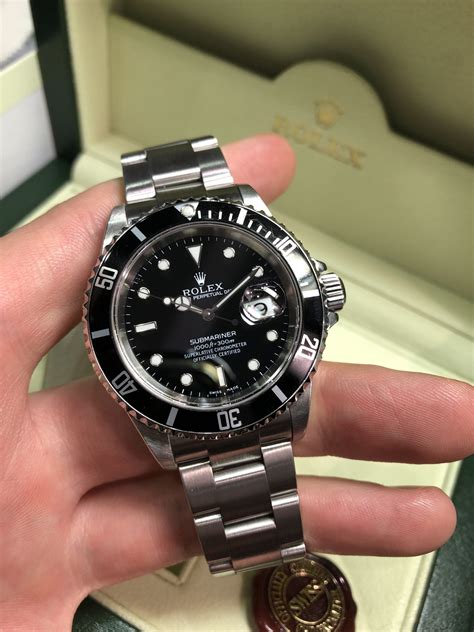 rolex submariner date  carr watches