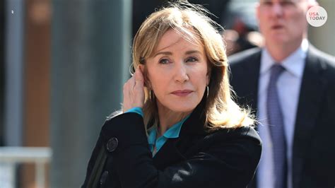 felicity huffman asks for no prison in college admissions case feds