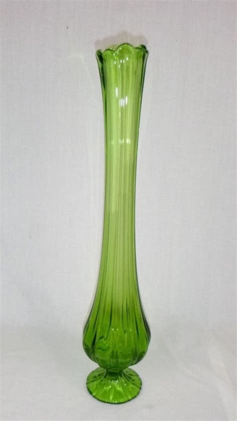 Vtg Mid Century Avocado Green Tall Glass Footed Swung Vase Viking Smith