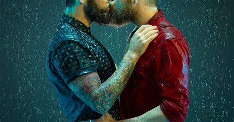Straight Men Are Kissing — Here S Why Ozy A Modern Media Company