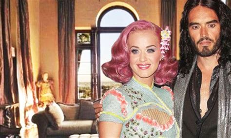 katy perry finally sells hollywood love nest she was to share with russell brand daily mail online