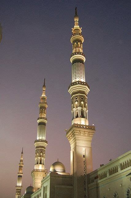 Pics Actually Minarets At Sunrise At Al Masjid Al Nabawi