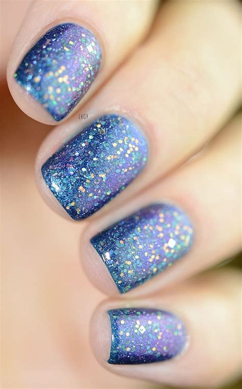stunning glitter nail designs