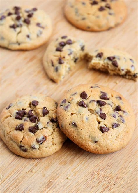 easy peanut butter chocolate chip cookies kindly unspoken