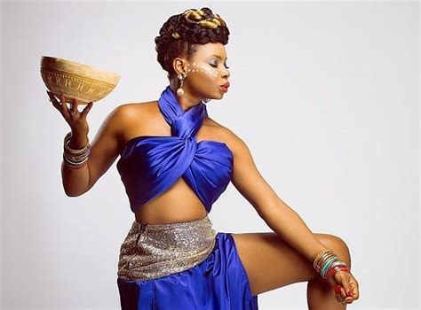 nigeria s yemi alade receives official invite to the 2017 grammy awards