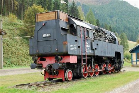 steam locomotive information