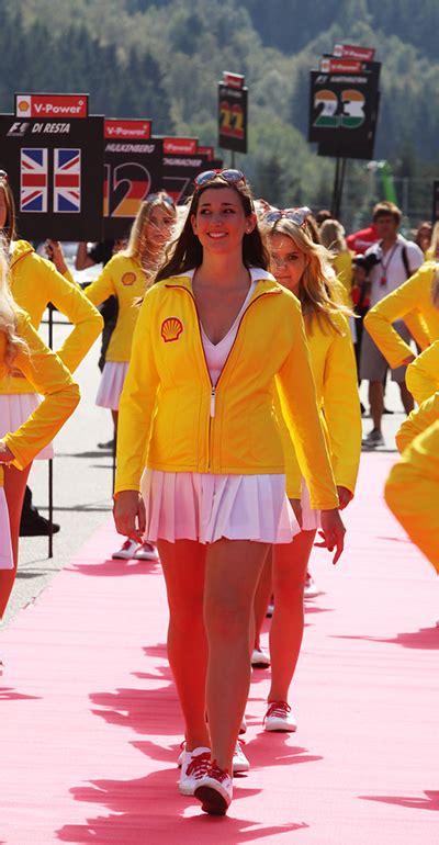 grid girls the spice of formula 1
