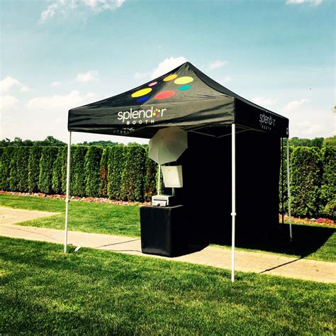 outdoor photo booth photo booth rentals detroit michigan