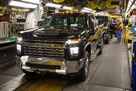 gm  invest  million  flint truck assembly plant  increase