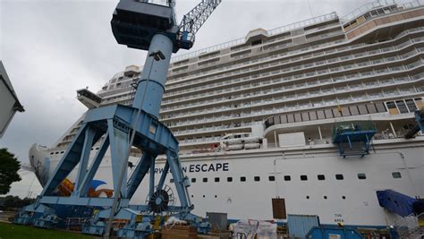 first look inside the norwegian escape