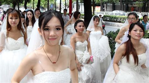 Why Is Being A Bridesmaid In China Genuinely Dangerous