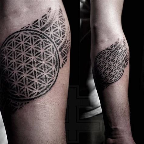 Introducir 88 Imagem Tatuajes Geométricos Puntillismo Significado