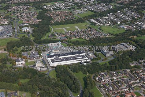 aerial photography  skelmersdale high level aerial view   concourse shopping centre