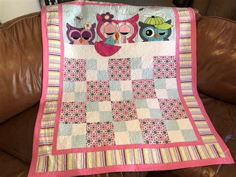 baby girl quilt pattern    lay    tweep creative