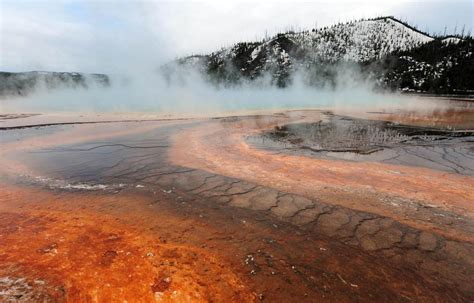 Could A Super Volcano Under Yellowstone National Park