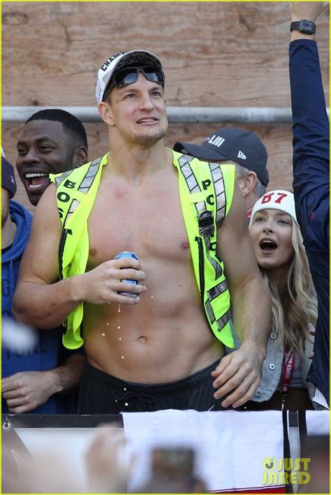 patriots rob gronkowski strips   show  abs  super bowl  victory parade