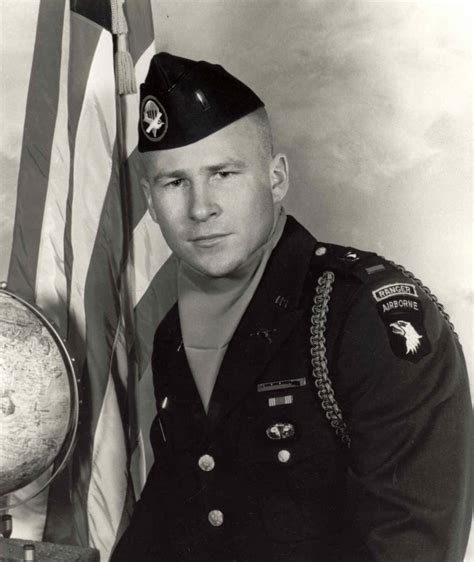 James Alton Gardner Vietnam War U S Army Medal Of Honor Recipient
