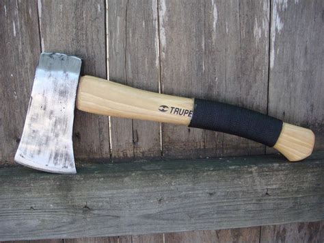 woods roamer  inexpensive woodcarving axe