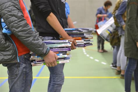 foute facturatie en onbereikbaar chaos bij schoolboekenleverancier iddink zonhoven nieuws