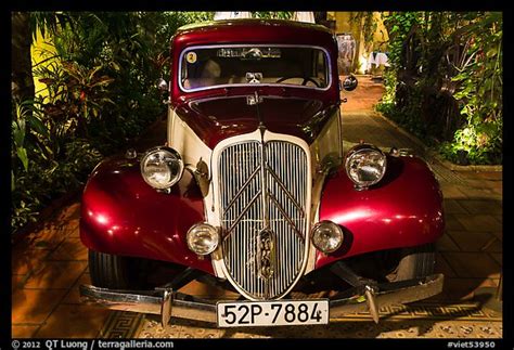 Picture Photo Old Citroen Car In Garden Ho Chi Minh City