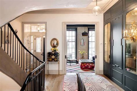 luxurious  york city townhouse  astounding design details brownstone interiors