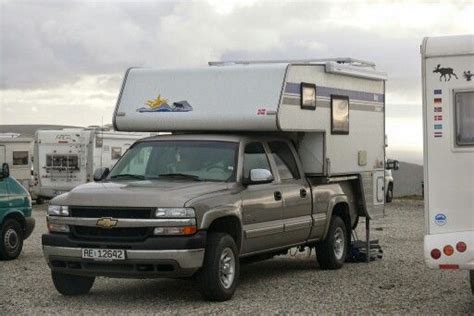pin van gijs op slaap autos kampeerwagen caravan camper