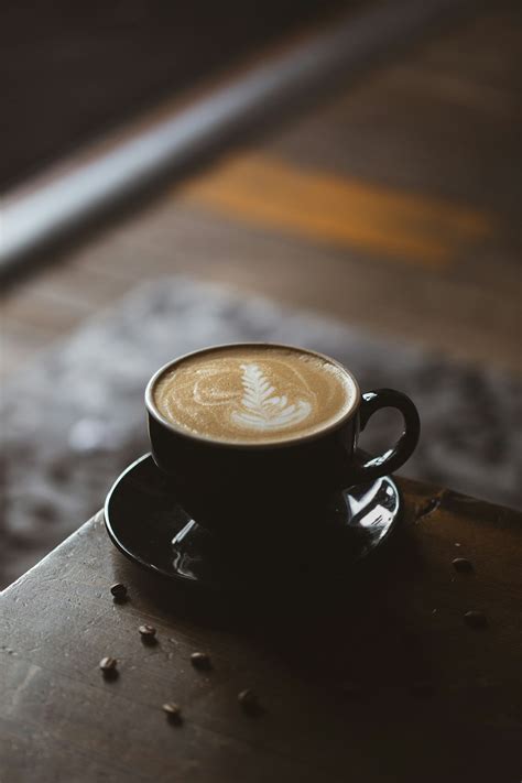 latte coffee pictures   images  unsplash