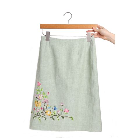 perfect  hanging skirts home organization skirts laundry organization