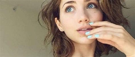 Emily Rudd Net Worth Age Height And Wiki