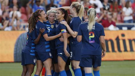 u s women s soccer team fights 20 year equal pay battle