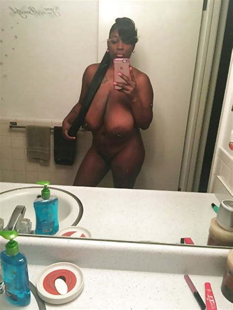 Sweet Busty Ebony Milf Shesfreaky