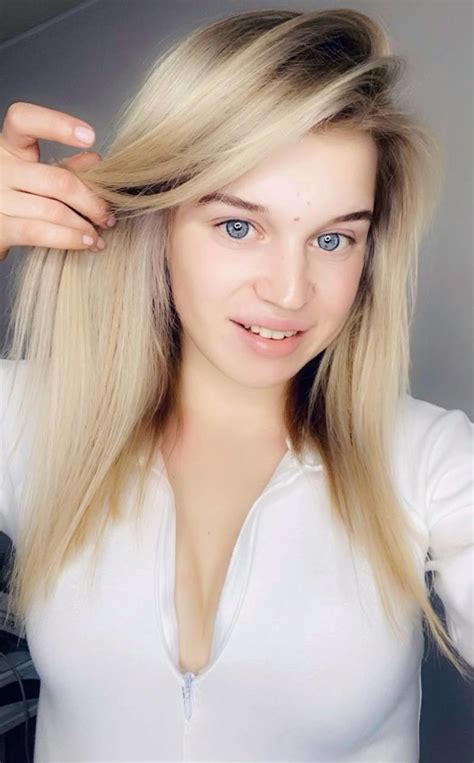 22 Y O Anastasiia From Luhansk Ukraine Green Eyes Blond Hair Id