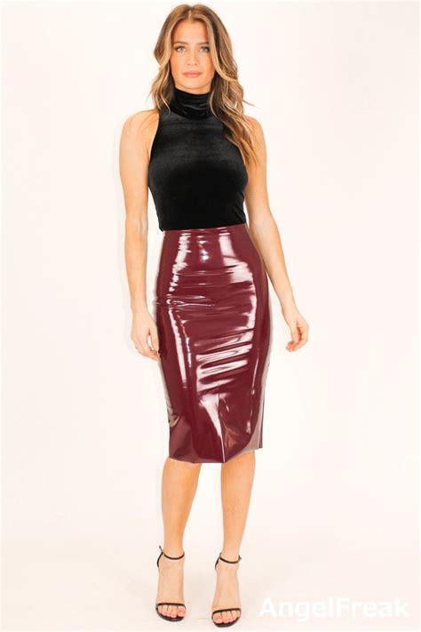 Pin By Edy On Leatherskirt Shiny Skirts Patent Leather Outfits