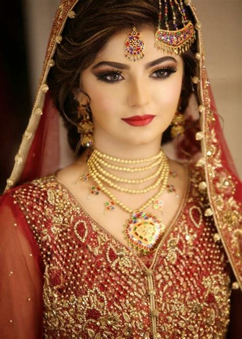 latest pakistani bridal makeup images wavy haircut