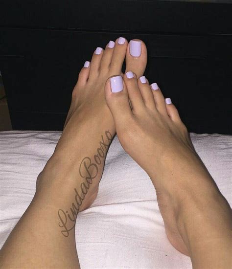 awesome sensual sexual beautiful feet cute toe nails toe nail color feet nails