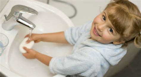 Enseñar A Lavarse Las Manos A Los Niños Limpiarse Las Manos