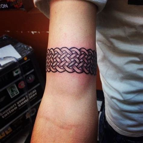 20 Amazing Solid Armband Tattoos 5 Arm Band Tattoo