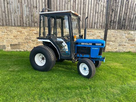 holland ford  wd compact tractor  normanton west yorkshire gumtree