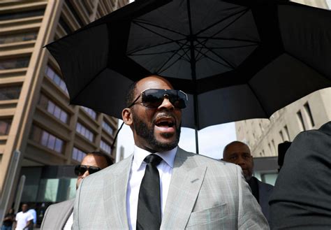 Judge Orders R Kelly Held In Jail Without Bond In Sex Case – Boston Herald