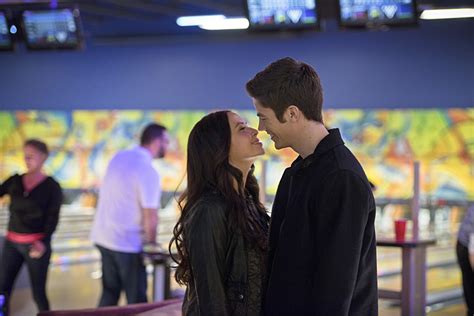 Image Linda Park Malese Jow And Barry Allen Grant Gustin