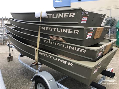 crestliner  jon boat  sale alberni power marine rpm group