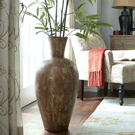 10 Fashionable Extra Large Decorative Floor Vases