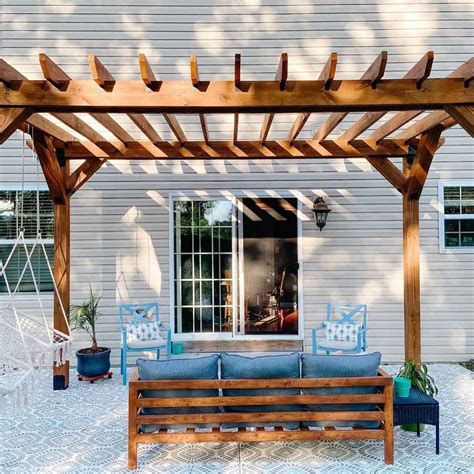 pergola  gazebo whats  difference family handyman