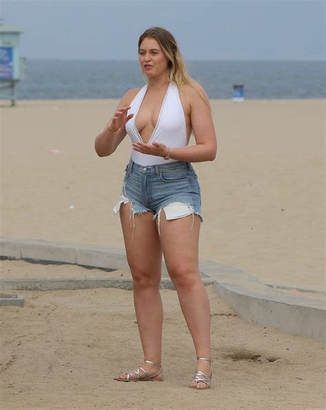 iskra lawrence sexy 33 photos thefappening
