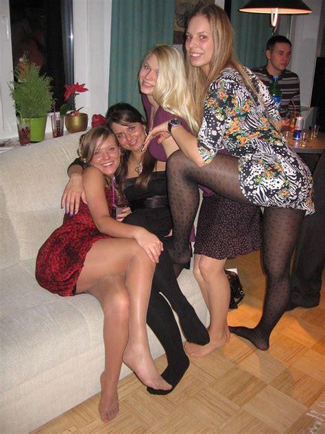 Party Girls In Their Pantyhose Nylons Pinterest