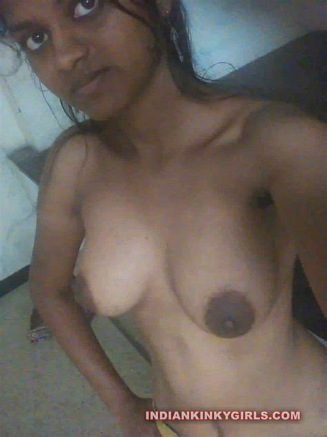 horny desi village girl vidya leaked nude selfies indian nude girls
