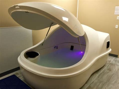 palm desert spa welcomes    weightless void float therapy