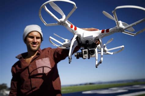 expect  gopros big drone unveiling  viewpoint