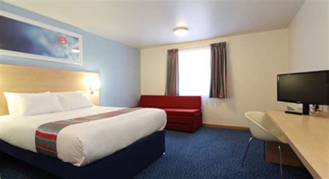 travelodge peterborough central hotel reviews  price